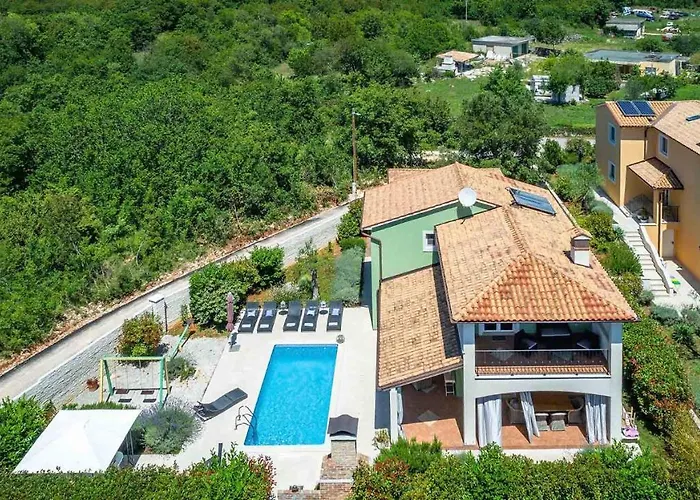 빌라 Beautiful Poolside In *